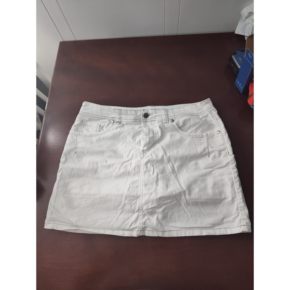 Sonoma Life+Style White Skirt/Shorts Sz 10 100% Cotton